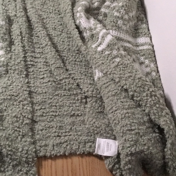 New Women’s Twine & String Cozy Ivory Green Hooded Cardigan size Medium/Large - Picture 8 of 8